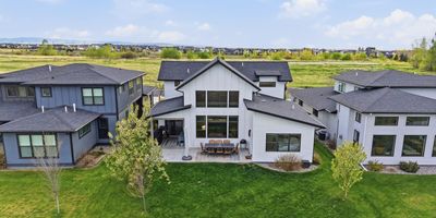 1976 Vaquero Parkway Bozeman MT | Park-Side Home in The Crossing