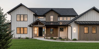 Luxury Home Builders Bozeman | Guide to Luxury Home Building by Tamara