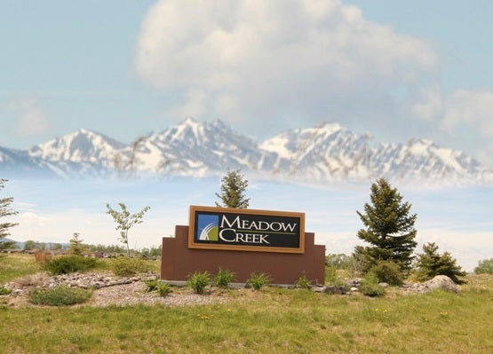 Meadow Creek Subdivision welcome sign