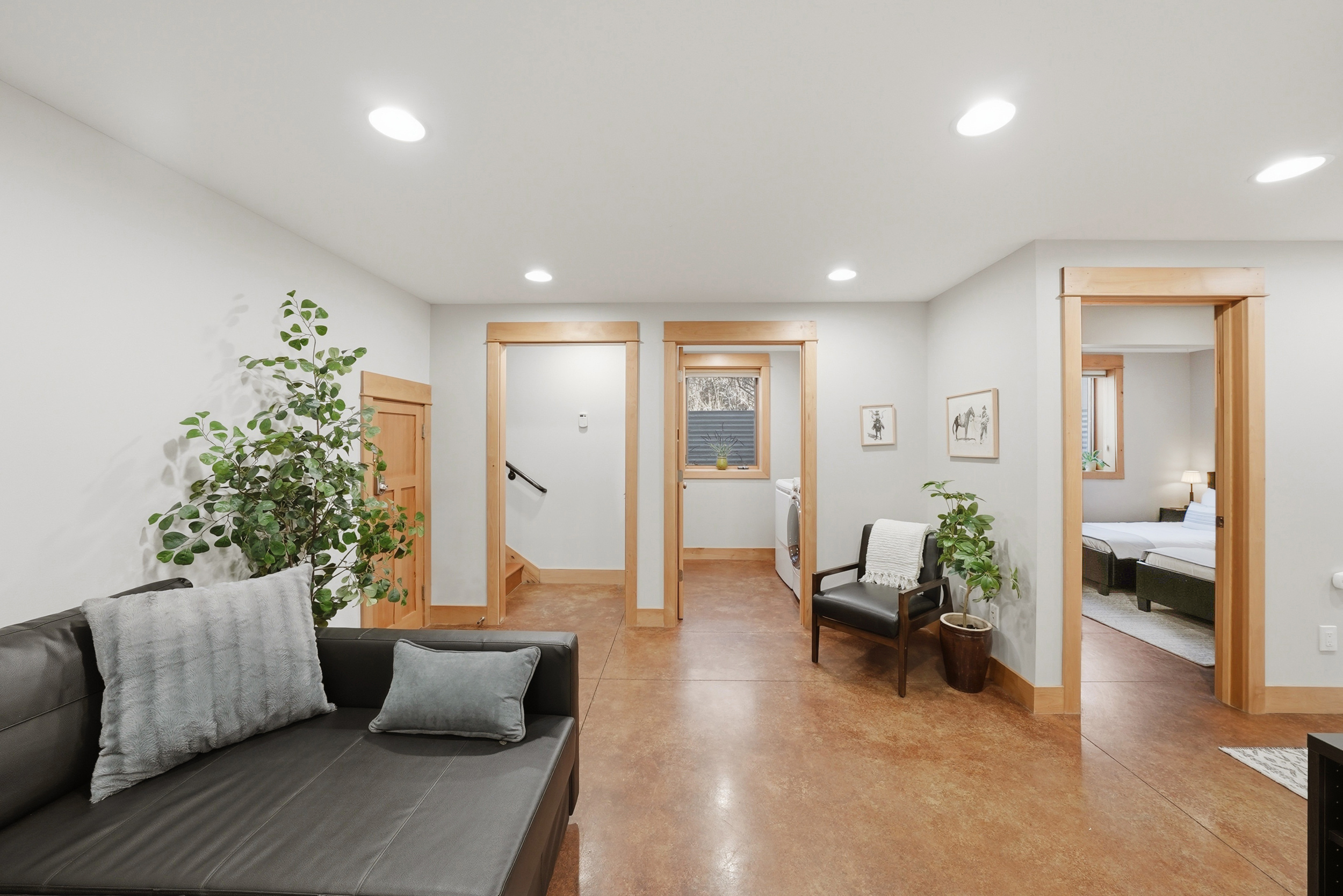 309 N Black - Basement