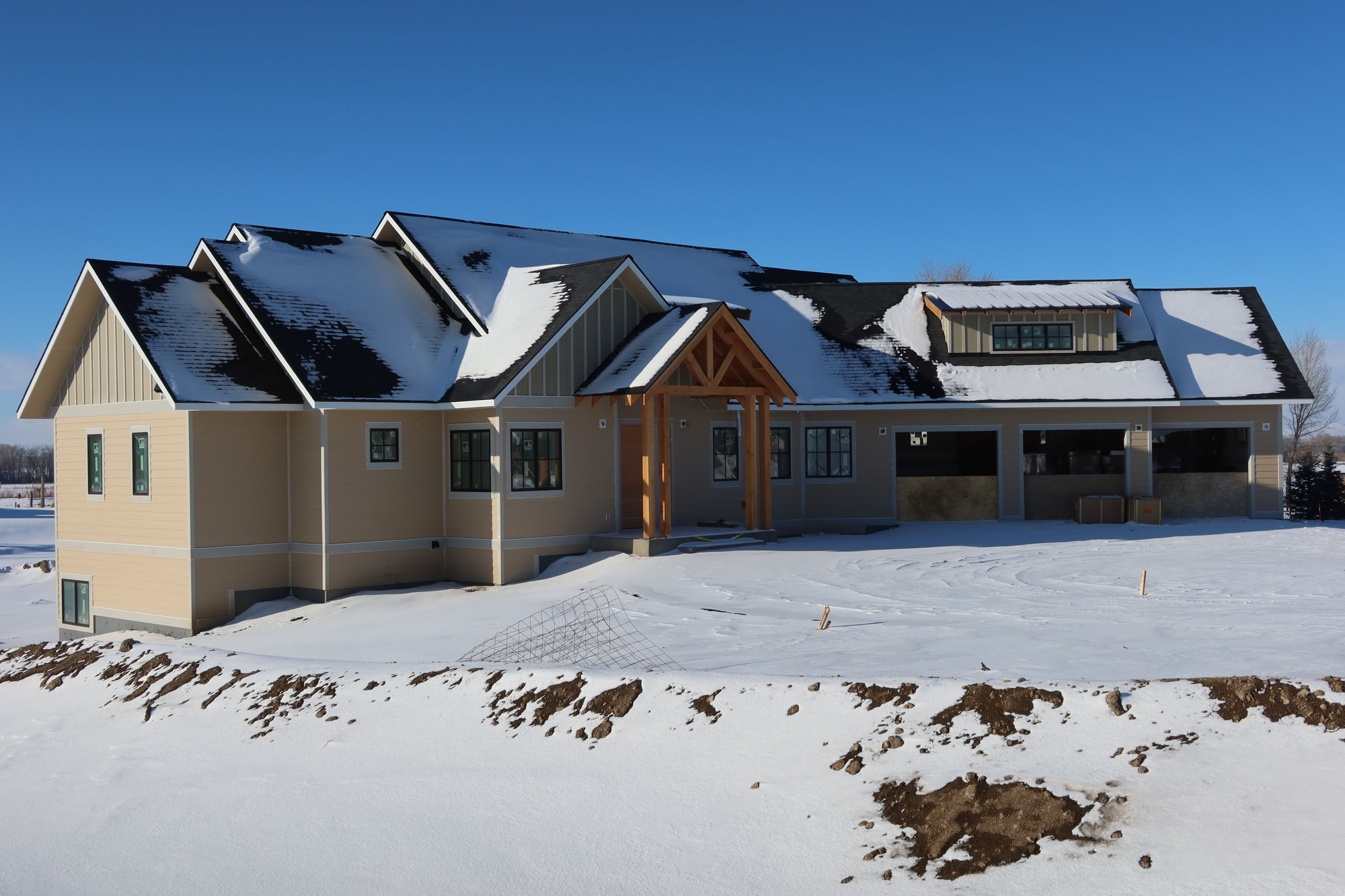 Just Listed by Tamara Williams | 5 Bed, 5.5 Bath Custom Farmhouse | Middle Creek Parklands 